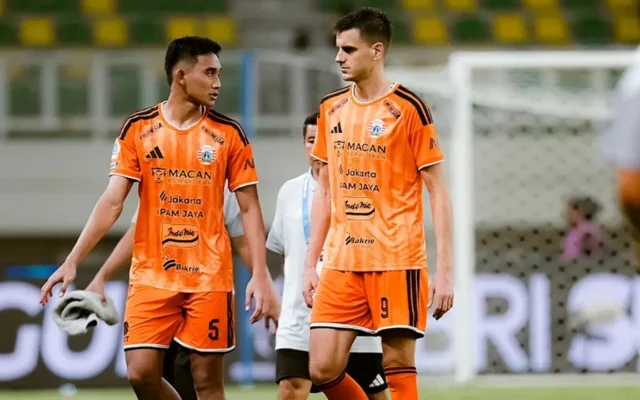 Rizky Ridho Jajal Peran Baru di Lini Tengah Persija Jakarta