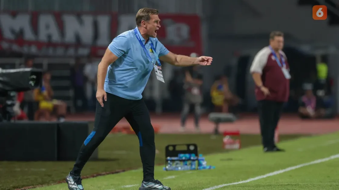 Analisis Starter Persib Bandung di Tengah Jadwal Padat