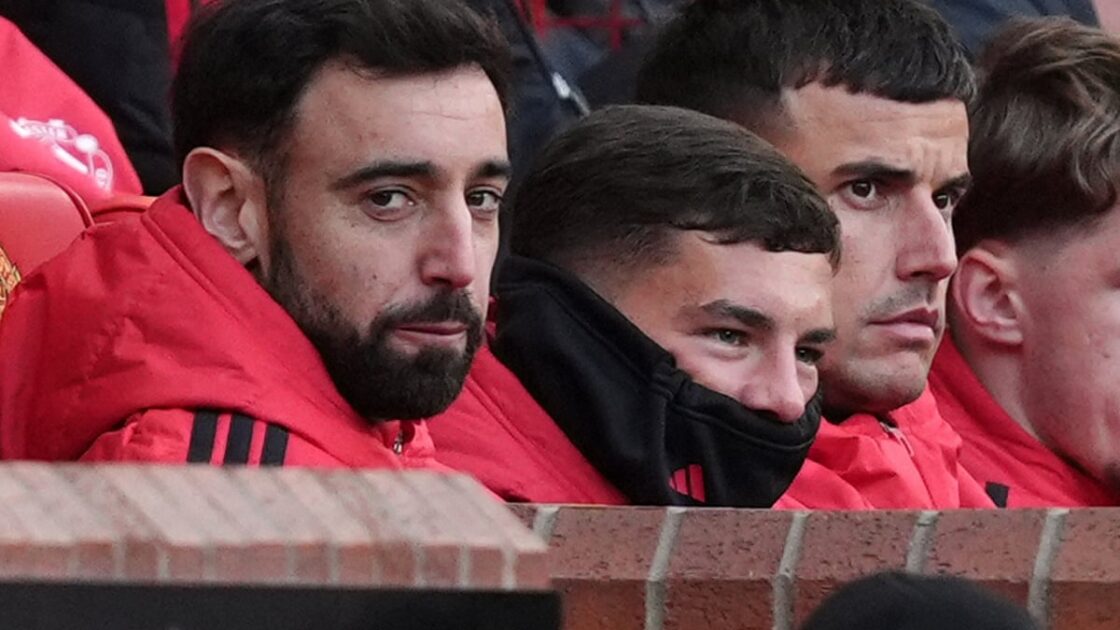 Cadangkan Bruno Fernandes, Carrick Makin Tertekan di United