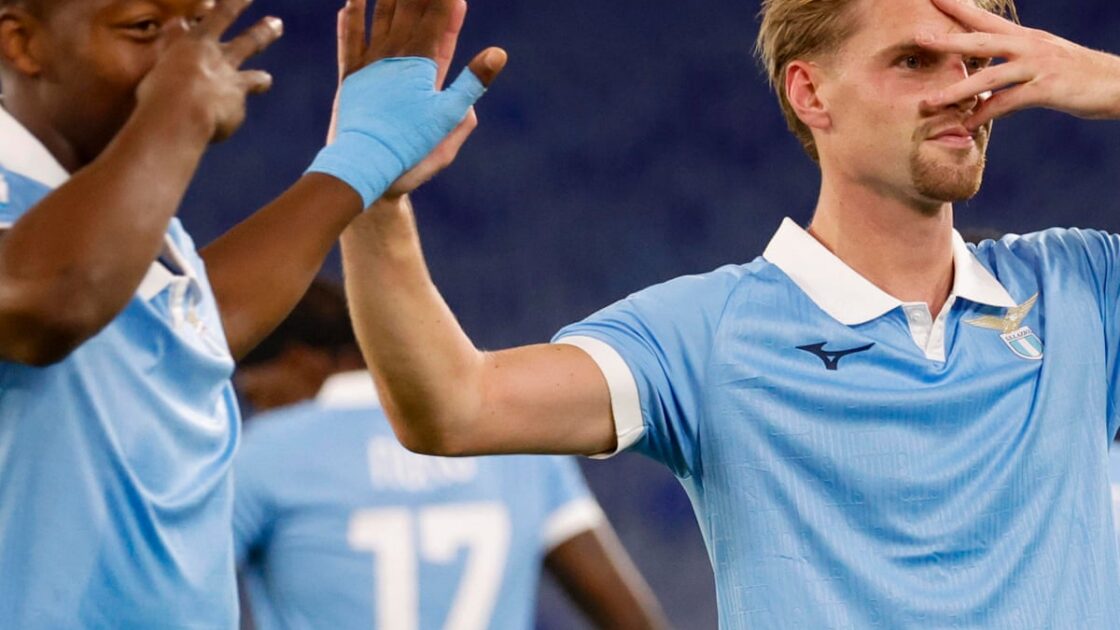 Lazio Puncaki Serie A, Dortmund Amankan Puncak Bundesliga