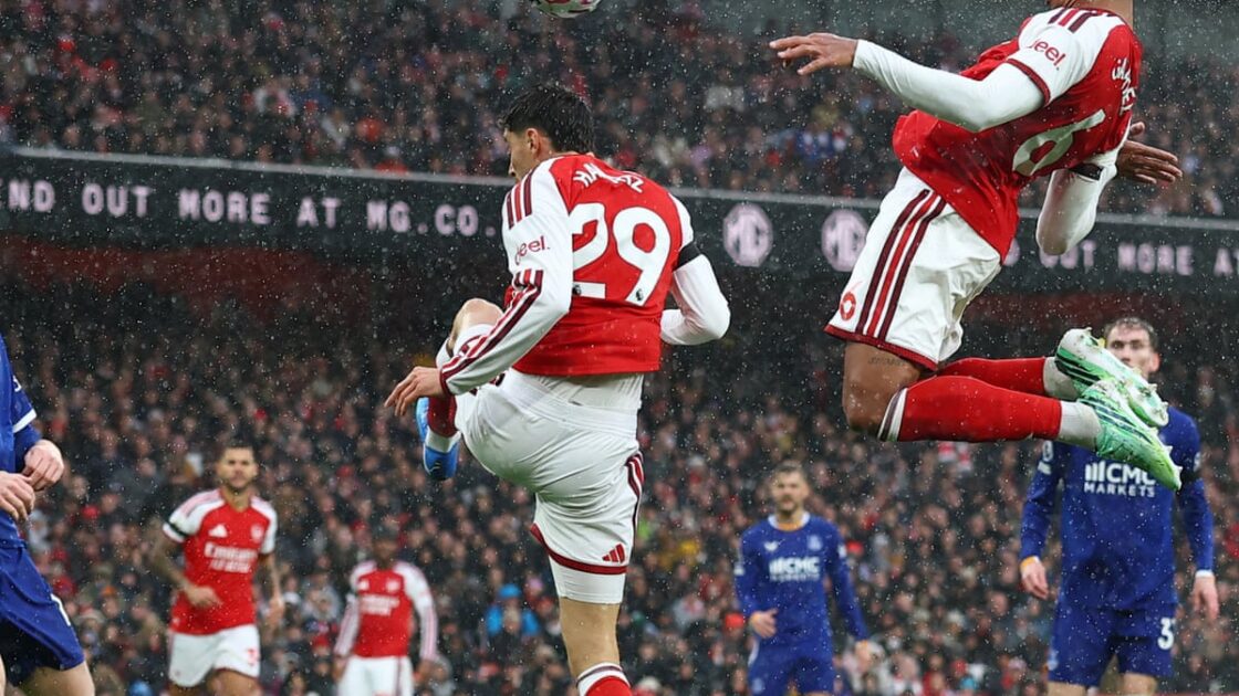 Kemenangan Penting Arsenal Atas Everton Lewat Konsa dan Gabriel