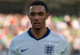 Jamie Carragher Ingin Trent Alexander-Arnold Kembali ke Liverpool