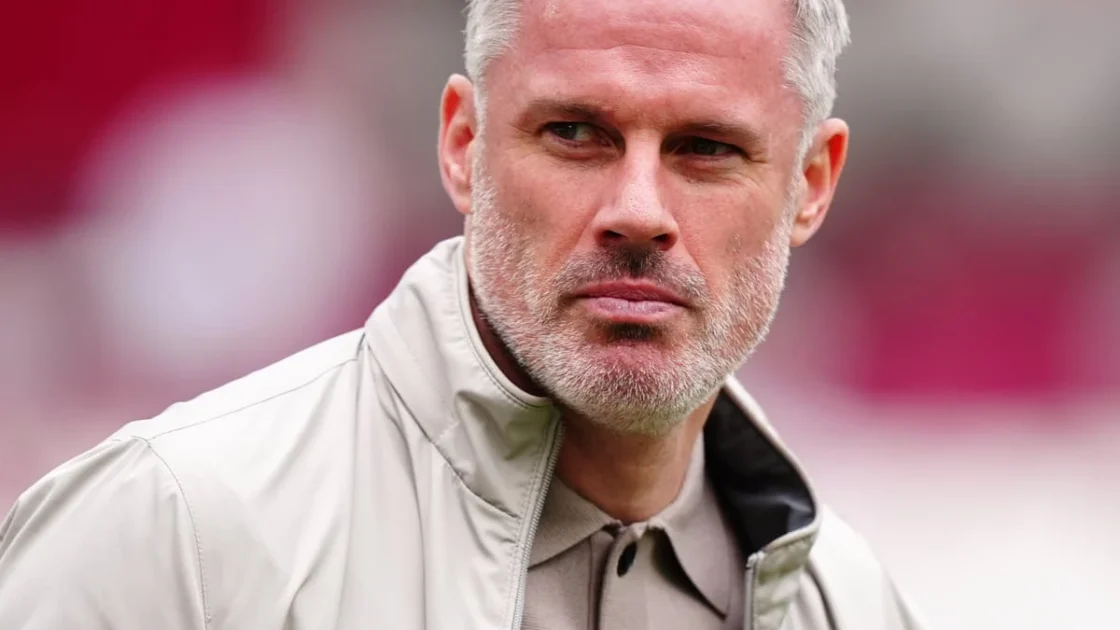 Jamie Carragher Minta Maaf ke Aston Villa Usai Diancam Hukum