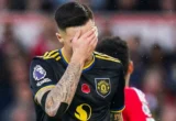 Benjamin Sesko Absen hingga Januari, Masalah Carrick Bertambah