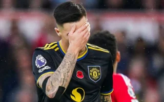 Benjamin Sesko Absen hingga Januari, Masalah Carrick Bertambah