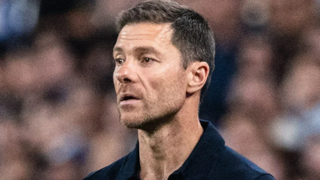 Alonso Tegaskan Krisis MU Tak Ubah Strategi Chelsea