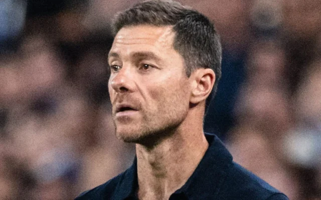 Alonso Tegaskan Krisis MU Tak Ubah Strategi Chelsea