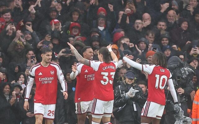 Arsenal Bungkam Everton 2-0 dan Tempel Manchester City