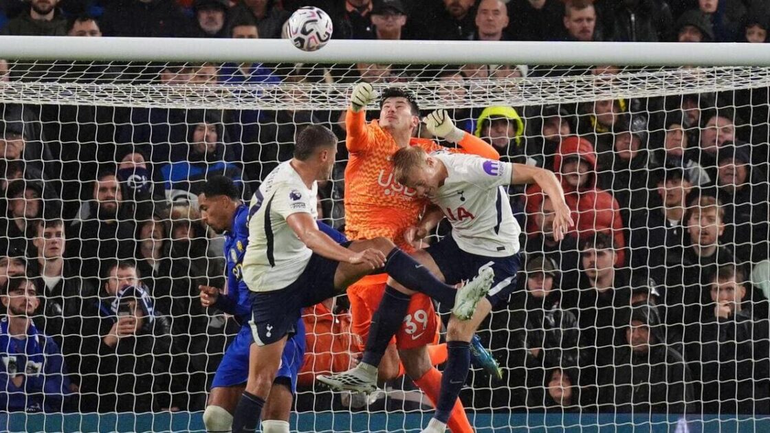 Chelsea vs Tottenham: Palmer Kartu Merah, Spurs Menang