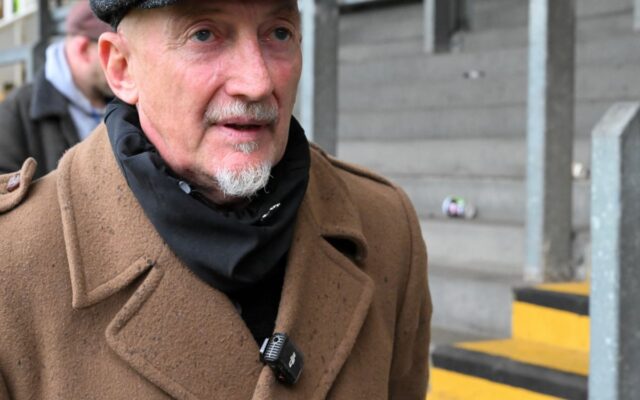 Sisi Lain Aksi Unik Ian Holloway di Swindon Town