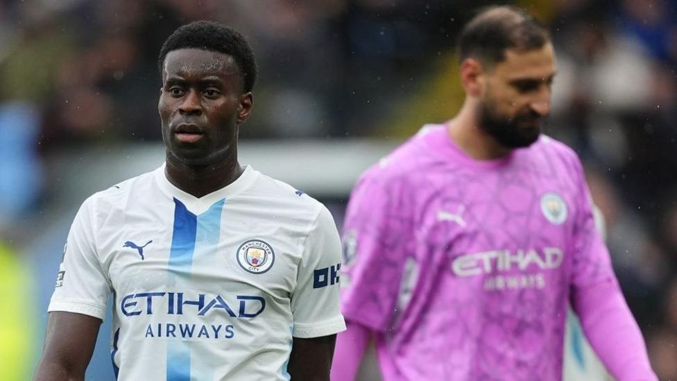 Masalah Lini Belakang City, Soroti Donnarumma dan Guehi