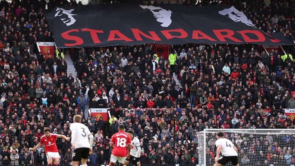 Masa Depan Michael Carrick Di Ujung Tanduk di MU