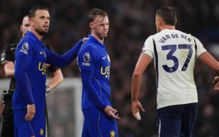 Reaksi Suporter Sepak Bola Terhadap Pekan Liga Inggris