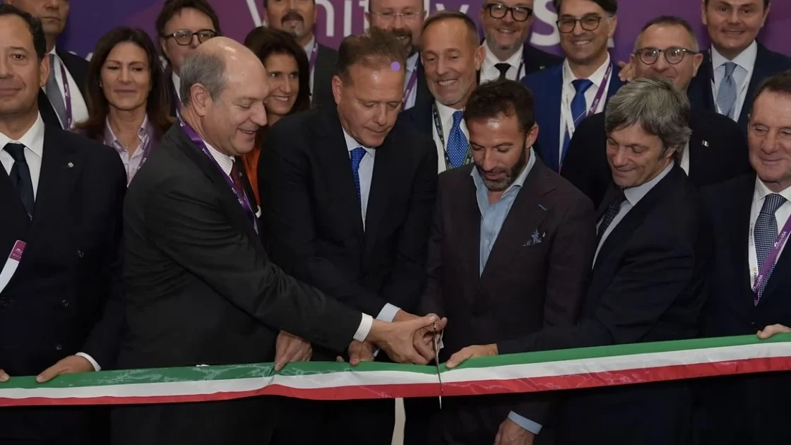 Alessandro Del Piero Promosikan Anggur Italia di New York