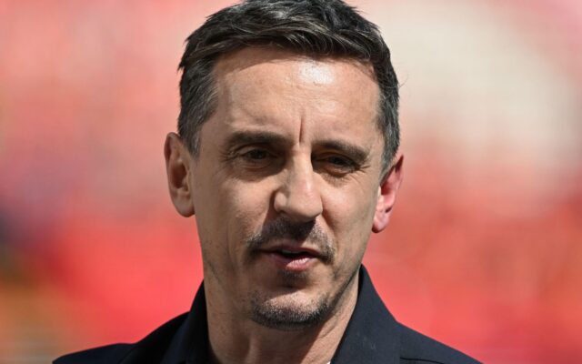 Gary Neville Terkejut Michael Carrick Pertahankan Kursi Man Utd