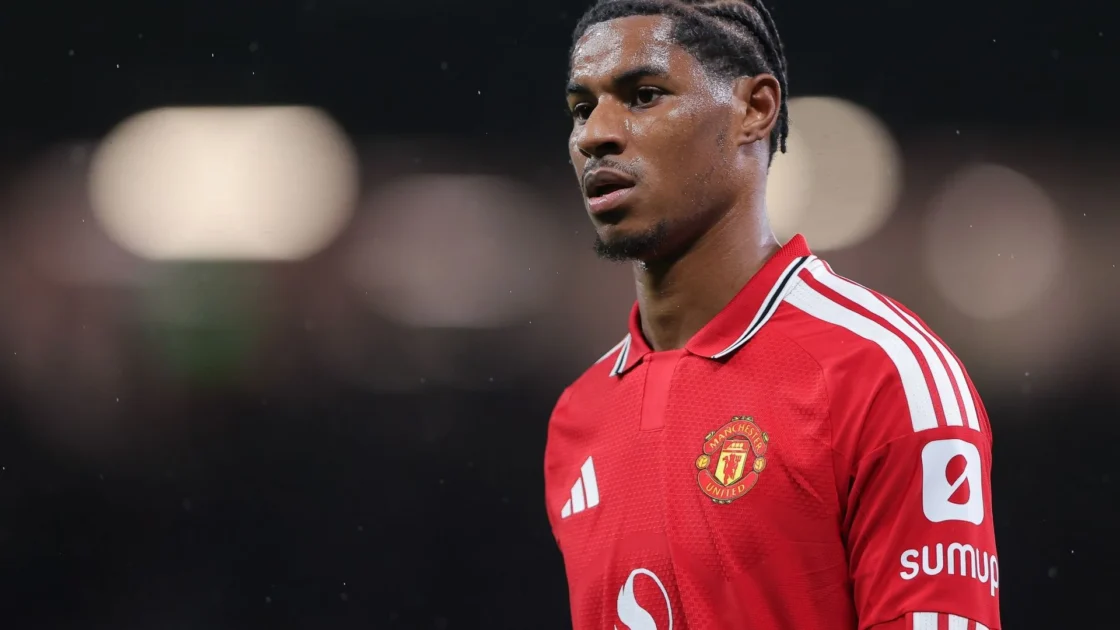 Everton Incar Marcus Rashford dari Manchester United