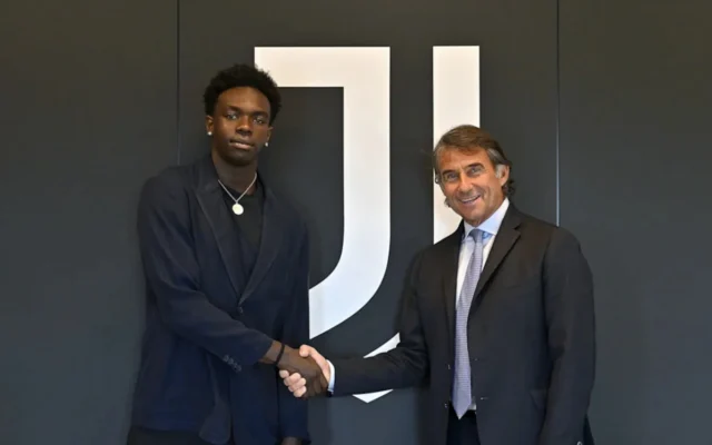 Jeff Ekhator Kembali Berlatih Jelang Debut di Juventus