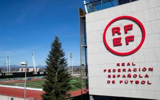 RFEF Tunda Laga Copa del Rey Akibat Tragedi Kereta Toledo
