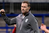 Debut Manajer Duncan Ferguson di Glentoran Berakhir Imbang