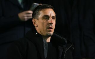 Gary Neville Sebut Kebijakan Transfer MU Lalai dan Rugikan Tim