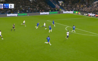 Gol Solo Run Mathys Tel Pastikan Kemenangan Spurs di Kandang Chelsea