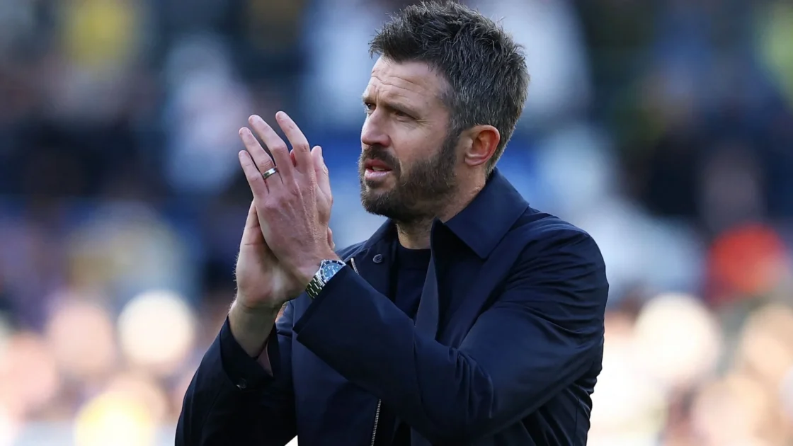 Alasan Michael Carrick Dipertahankan Manchester United