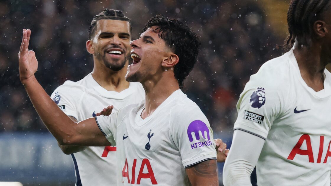 Sarr Dinilai Tak Layak Bela Tottenham Usai Aksi Tonali & Fernandes