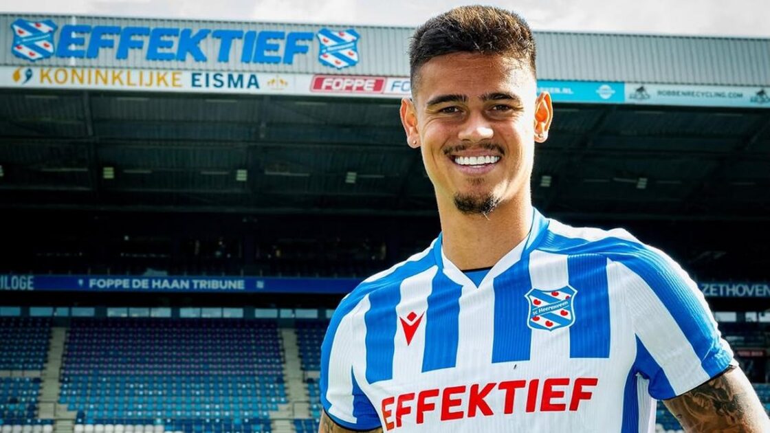 Alasan Pelatih Heerenveen Belum Mainkan Mees Hilgers