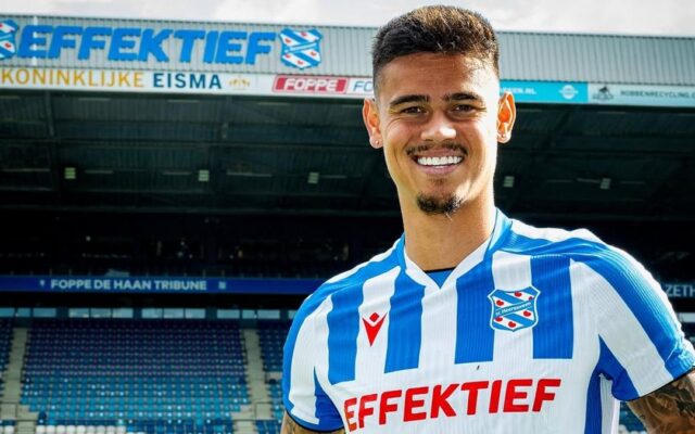 Alasan Pelatih Heerenveen Belum Mainkan Mees Hilgers