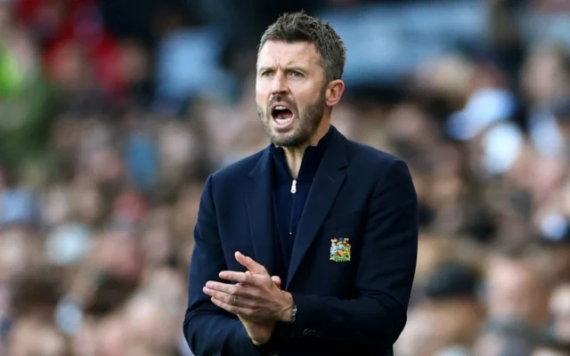 Man Utd Lirik Cesc Fabregas untuk Gantikan Michael Carrick