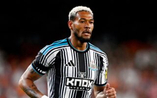 Steur Harus Geser Joelinton di Lini Tengah Newcastle