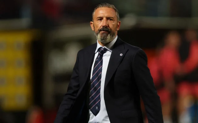 Derek McInnes Puji Mentalitas Olwethu Makhanya di Rangers