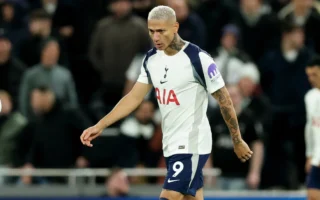 Yves Bissouma Disebut Rekrutan Terburuk Tottenham Hotspur