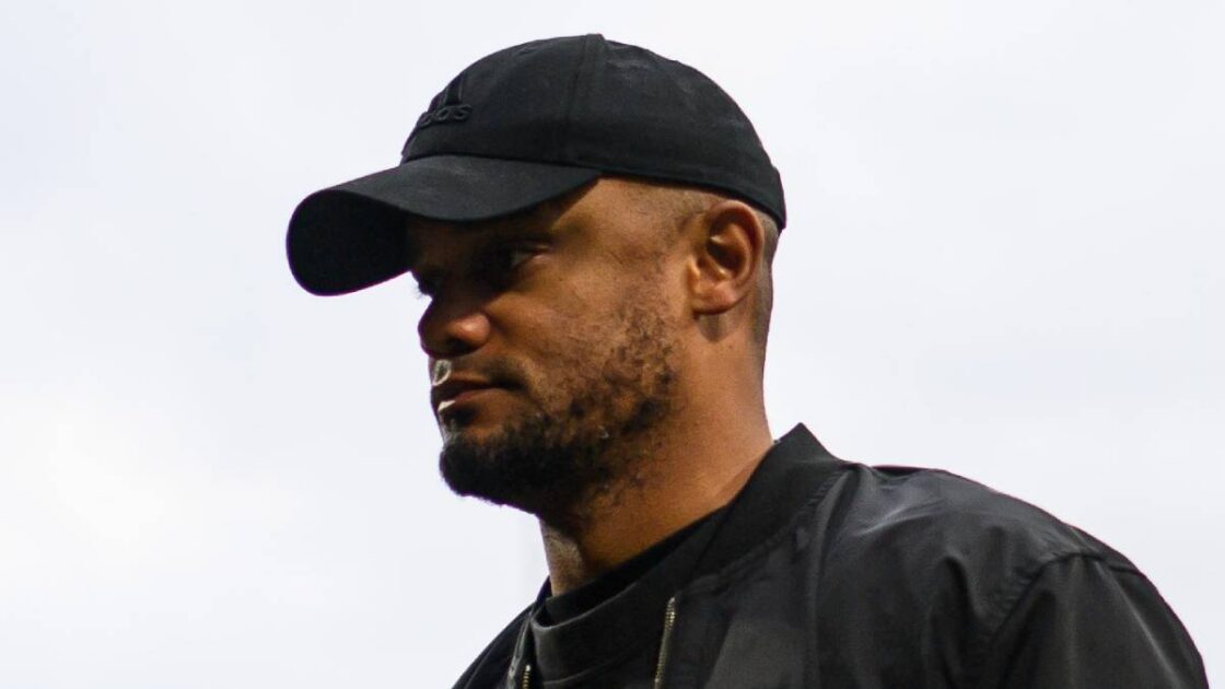 Vincent Kompany Dirawat di Rumah Sakit Usai Kolaps saat Latihan