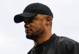 Vincent Kompany Dirawat di Rumah Sakit Usai Kolaps saat Latihan