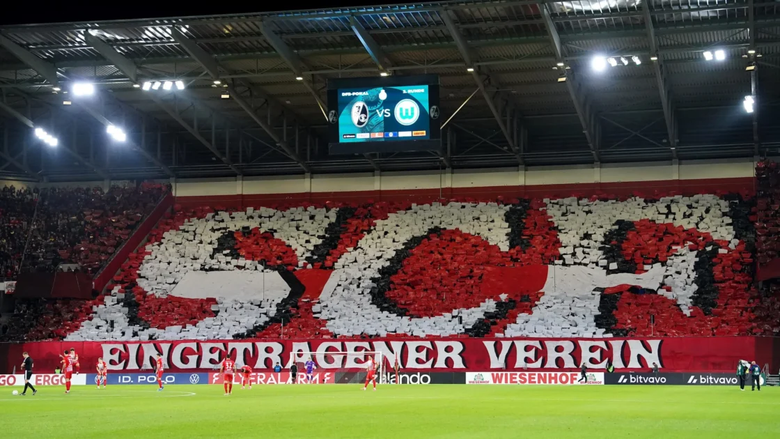 SC Freiburg Lolos dari Kekalahan Berkat Kemenangan Dramatis di DFB-Pokal