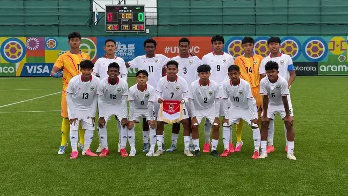 Erick Thohir Beri Semangat Timnas U-15 Lawan Moldova