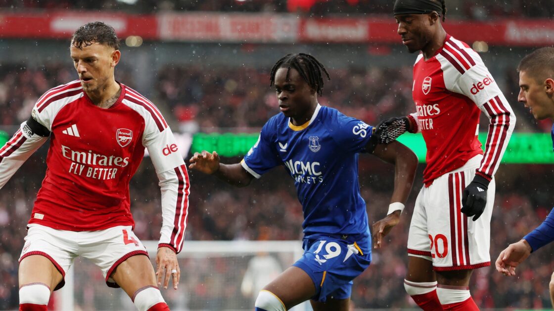 Everton Diminta Parkir Vitaliy Mykolenko Usai Kalah dari Arsenal