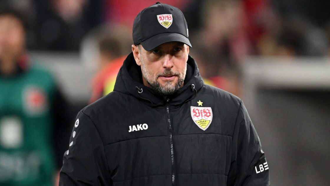 Pelatih Stuttgart Sesalkan Sikap Sombong Usai Kalah dari Gladbach