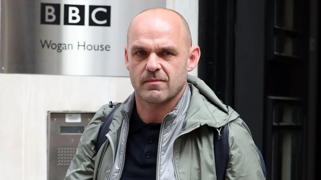 Cerita Kocak Danny Murphy soal Kucing Viral di Piala Dunia