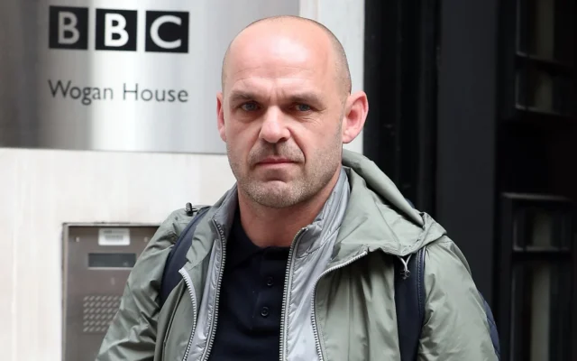 Cerita Kocak Danny Murphy soal Kucing Viral di Piala Dunia